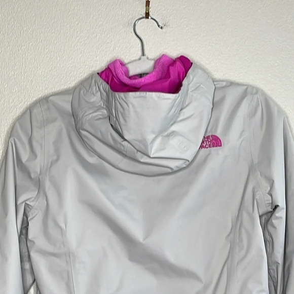 The North Face Dryvent Pink/ Gray Women’s Jacket - Picture 4 of 12